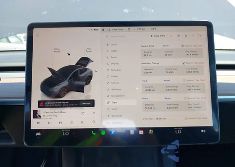 2024 Tesla Model Y Long Range Dual Motor All-Wheel Drive from USA, damaged, VIN 7SAYGAEE2RF124068